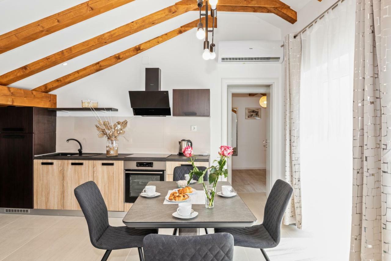 Apartmani Bruna Šibenik Buitenkant foto