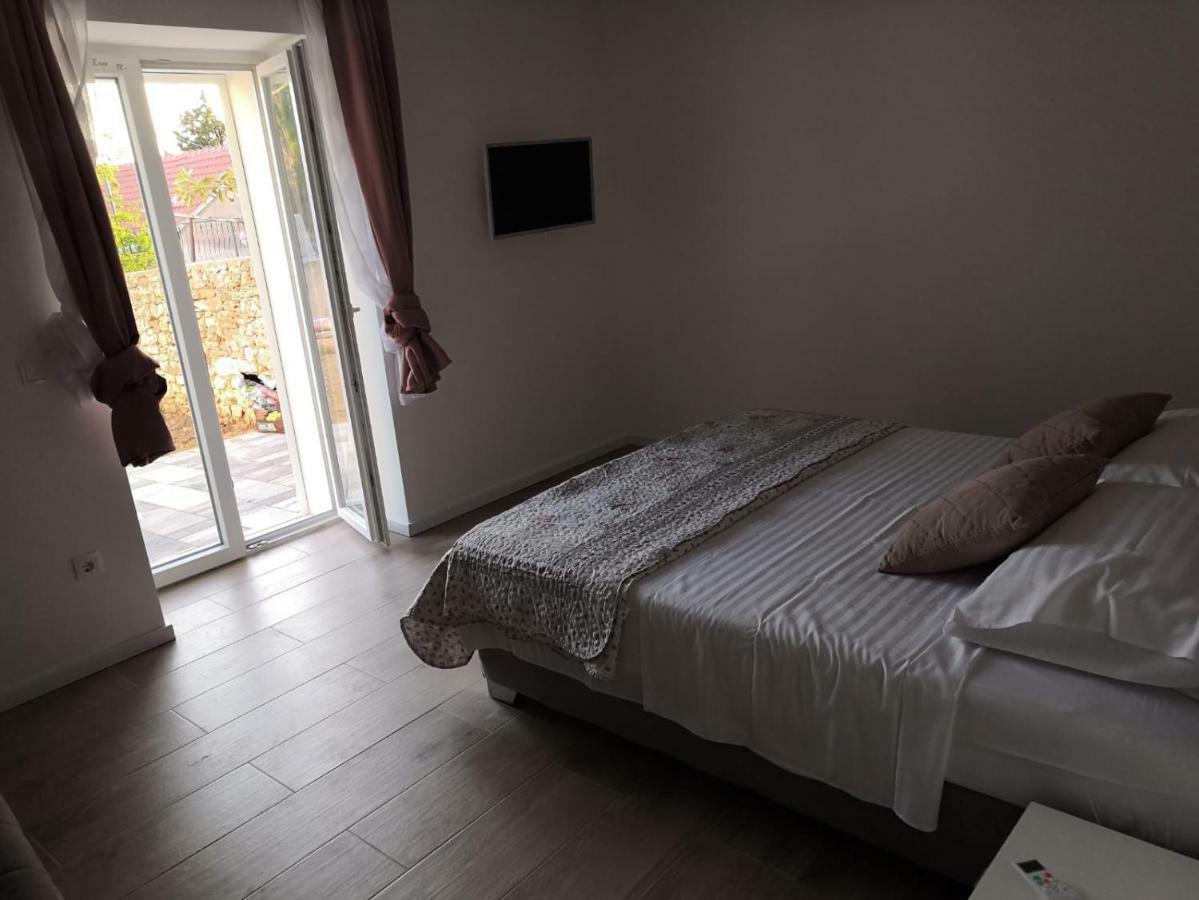 Apartmani Bruna Šibenik Buitenkant foto